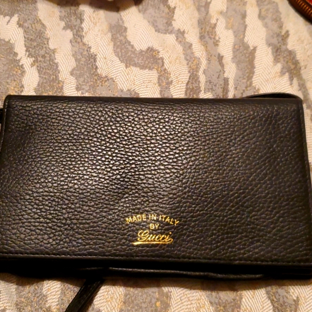 Authentic Gucci Crossbody